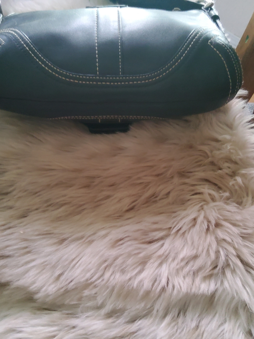 Coach Vintage Y2K SOHO F10188 EUC - Picture 11 of 16